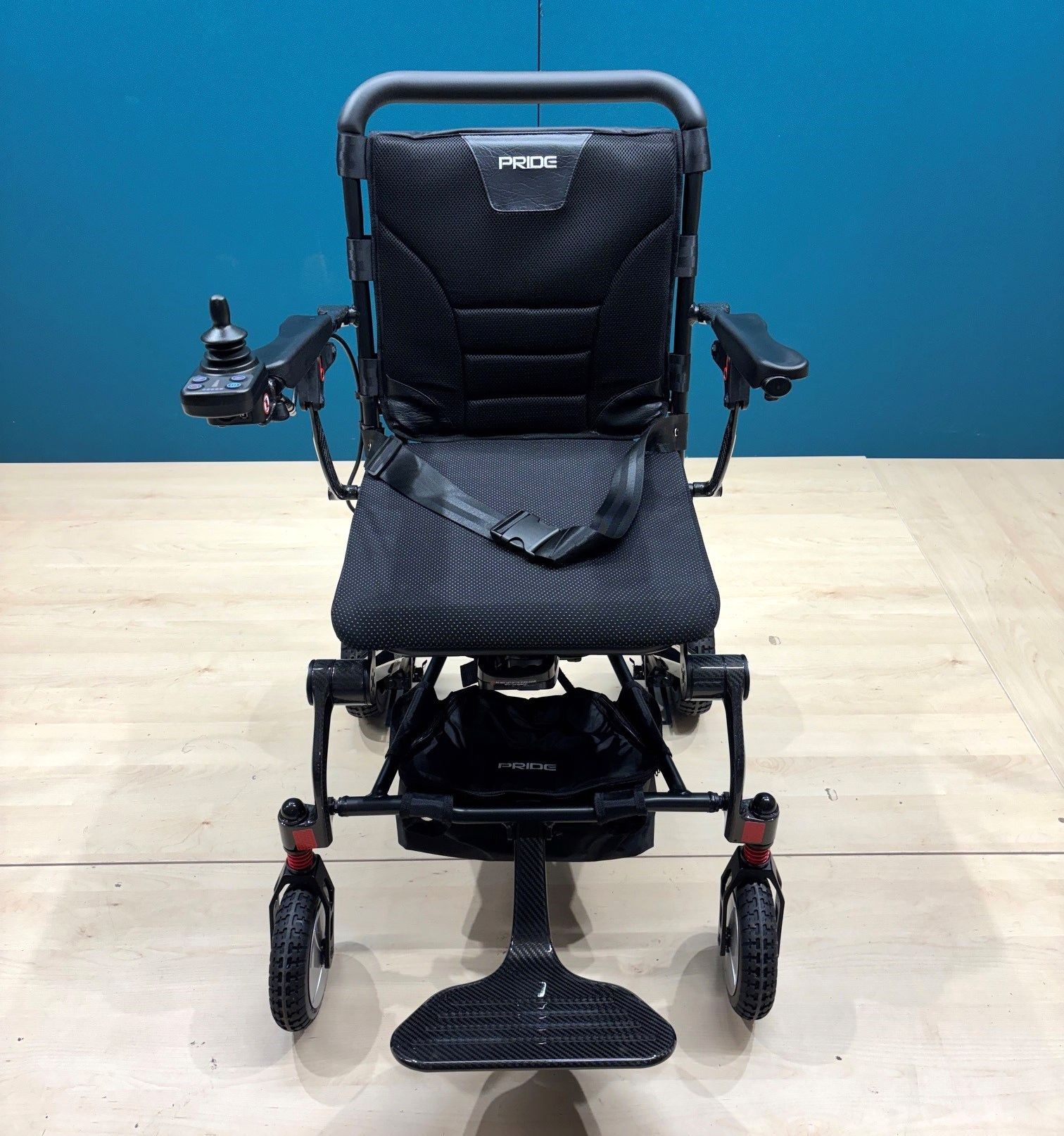 PRIDE i-Go Lite Carbon Elektrorollstuhl • Reise Rollstuhl nur 18 kg • 6 KM/H