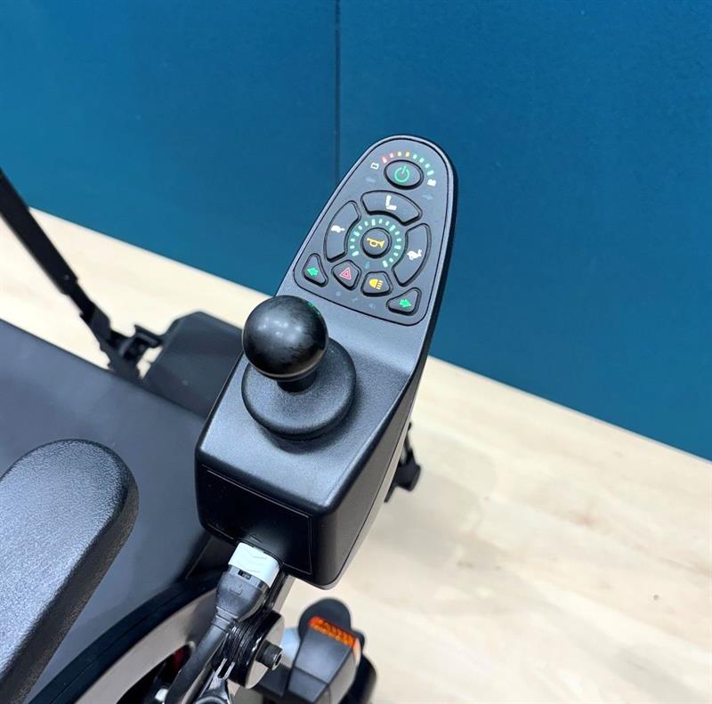 Alu Rehab Netti Mobile Elektrorollstuhl • Elektrischer Rollstuhl • 6 KM/H