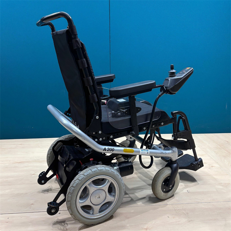 Otto Bock A200 Elektrorollstuhl • Elektrischer Rollstuhl > zerlegbar • 6 KM/H