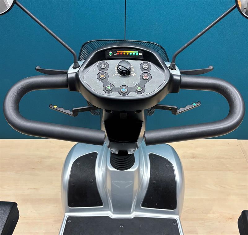 Invacare Orion 4W Elektromobil • 4-Rad Seniorenmobil • 6 KM/H