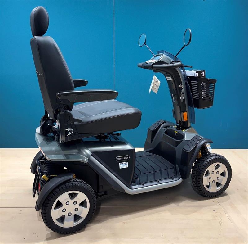 PRIDE Victory XL 140 LCD Premium Elektromobil • 4-Rad Seniorenmobil • 15 KM/H