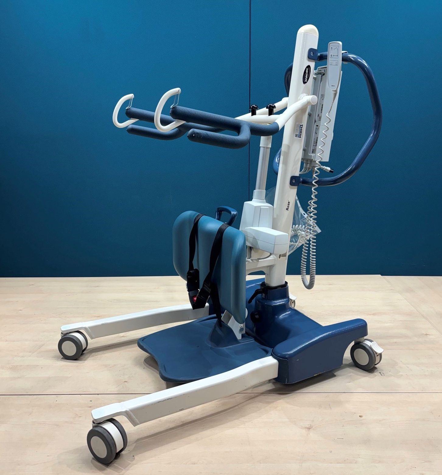 Invacare Roze Aktivlifter • Aufricht- & Umsetzhilfe • Tragkraft 200 kg