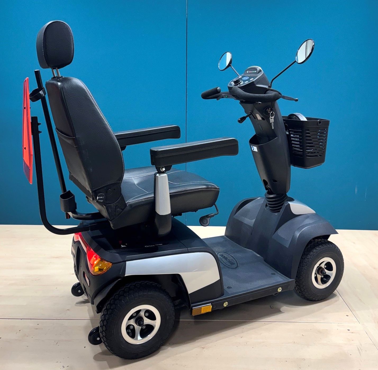 Invacare Orion Metro 4W Elektromobil • 4-Rad Seniorenmobil • 10 KM/H