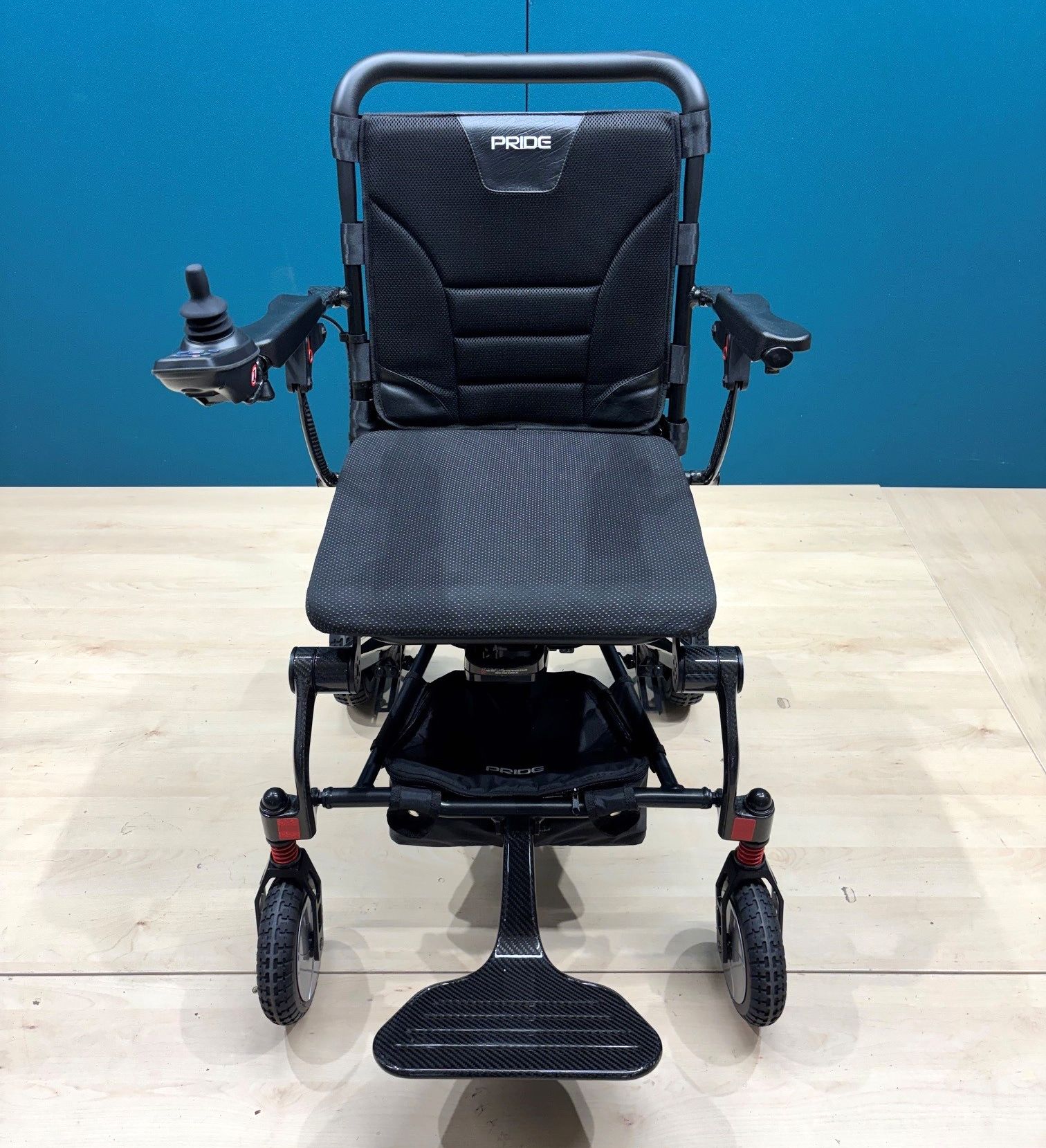 PRIDE i-Go Lite Carbon Elektrorollstuhl • Reise Rollstuhl nur 18 kg • 6 KM/H