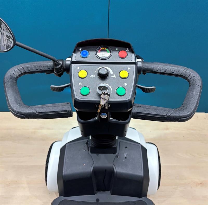 Bischoff & Bischoff Centuro S2 Elektromobil • 4-Rad Seniorenmobil • 6 KM/H