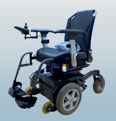 Handicare Puma 20 Elektrorollstuhl • Elektrischer Rollstuhl • 6 KM/H