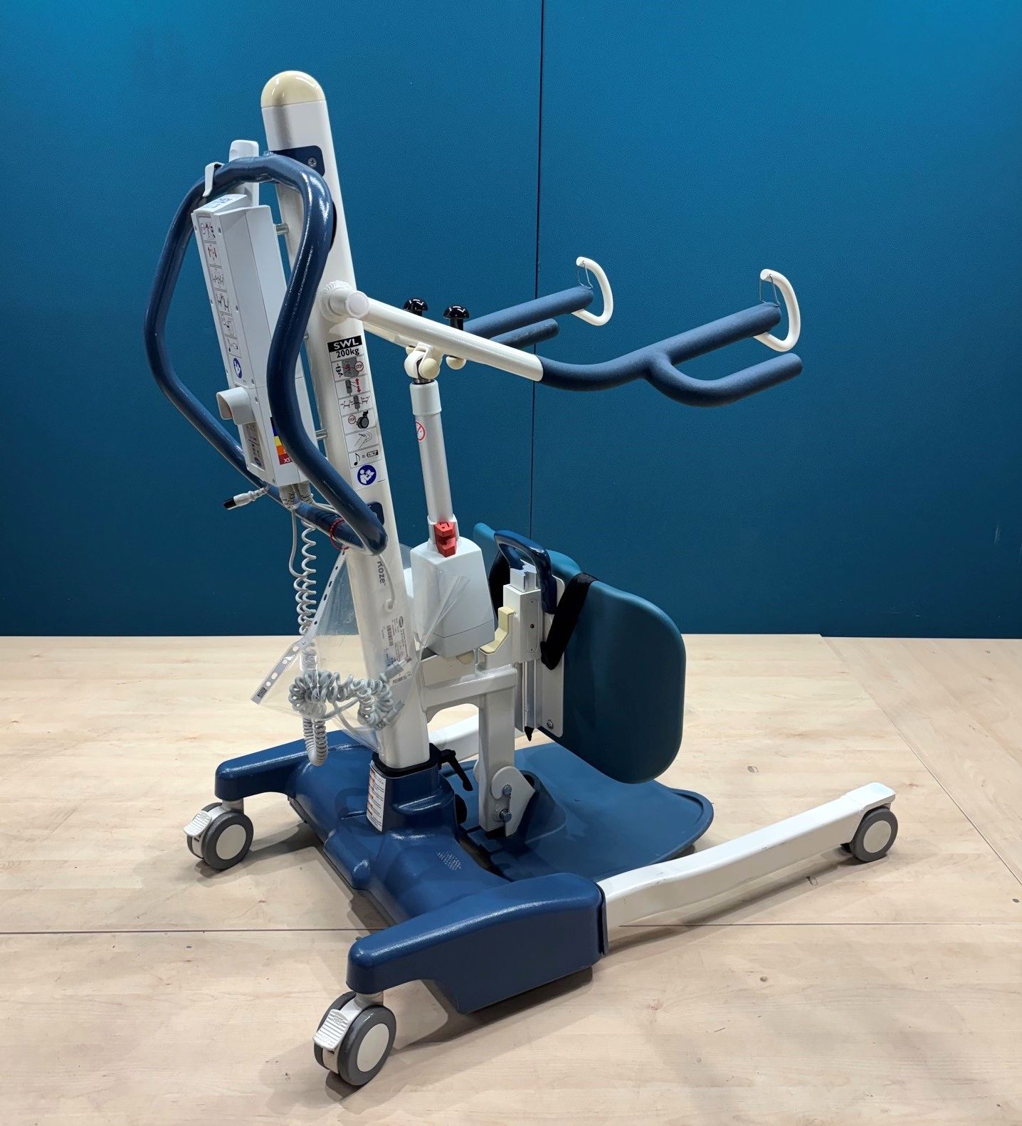 Invacare Roze Aktivlifter • Aufricht- & Umsetzhilfe • Tragkraft 200 kg