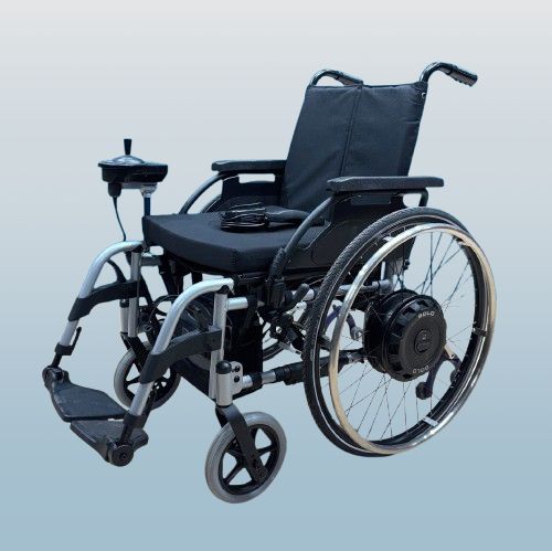 AAT Alber Solo B Elektroantrieb im Set mit Rollstuhl • Sitzbreite 43 cm