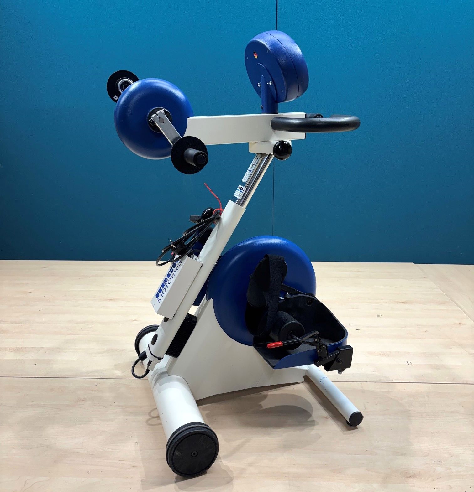 Reck MOTOmed viva2 light Bewegungstrainer • Bein- & Oberkörpertrainer