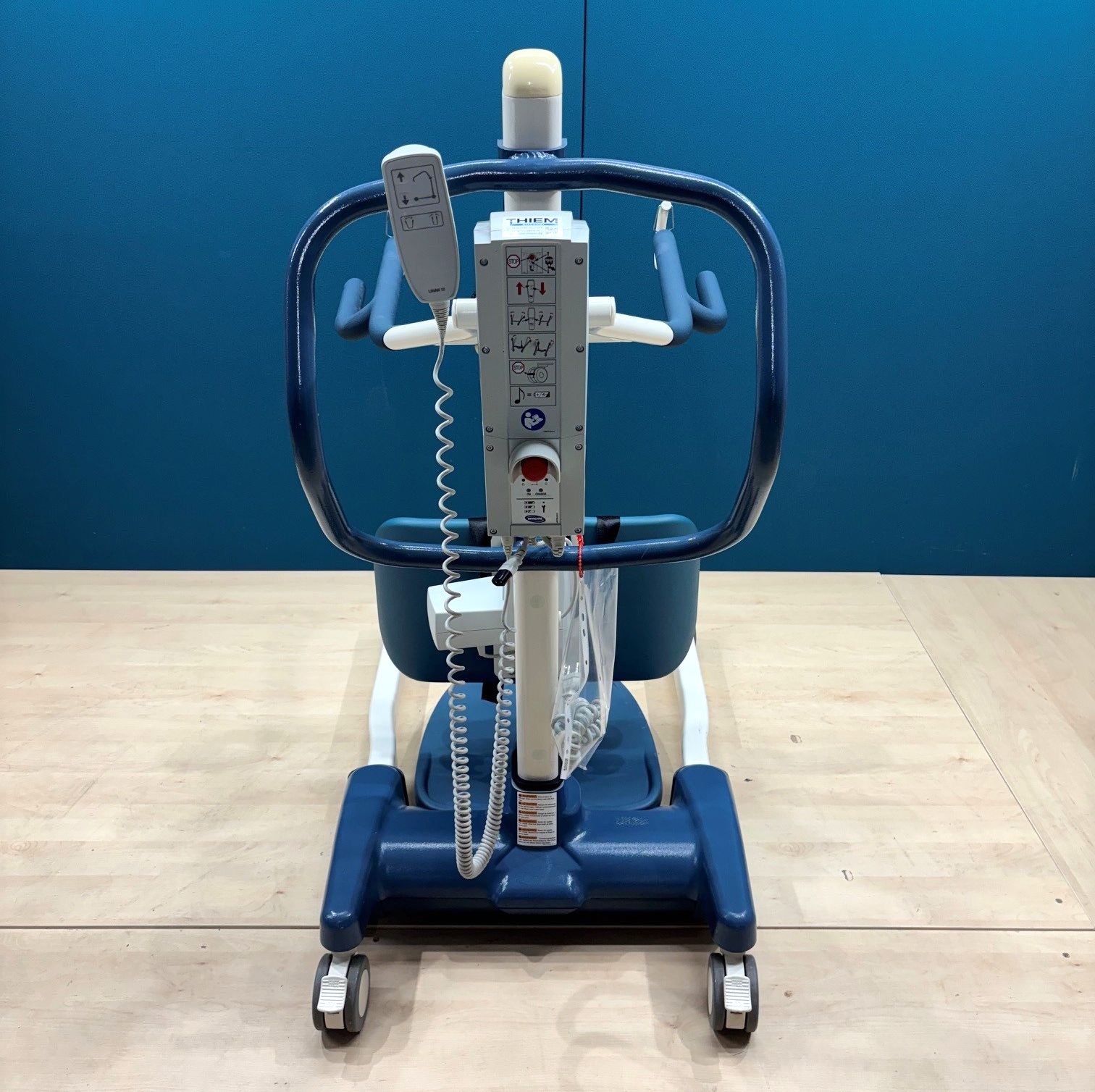 Invacare Roze Aktivlifter • Aufricht- & Umsetzhilfe • Tragkraft 200 kg
