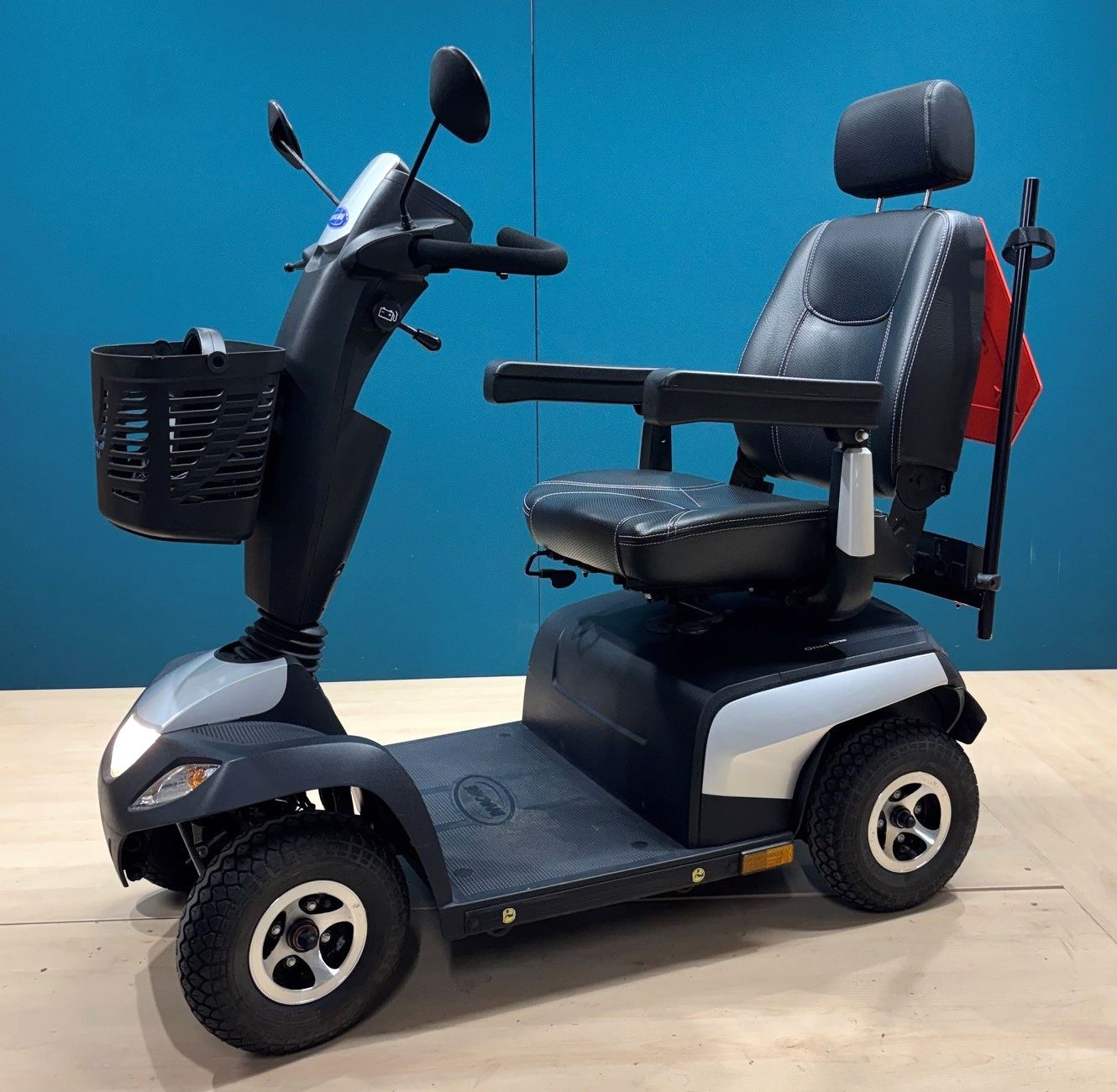 Invacare Orion Metro 4W Elektromobil • 4-Rad Seniorenmobil • 10 KM/H