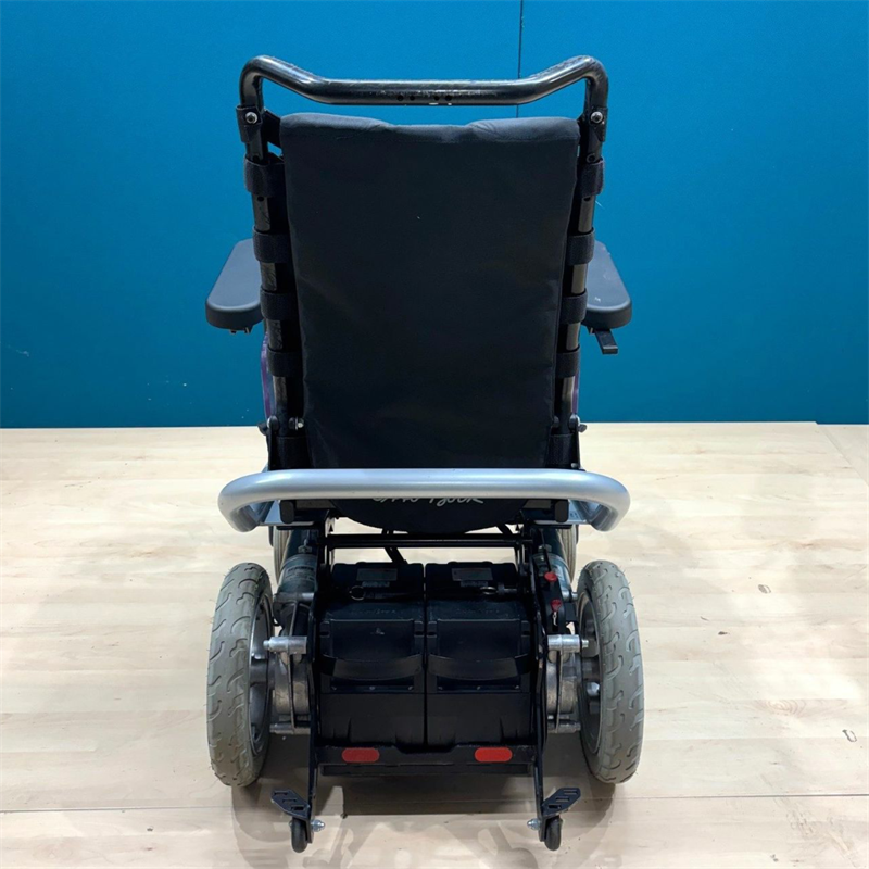 Otto Bock A200 Elektrorollstuhl • Elektrischer Rollstuhl > zerlegbar • 6 KM/H