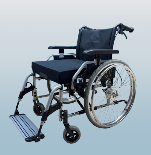 Meyra Eurochair² Faltrollstuhl • XXL Rollstuhl mit Trommelbremse • SB 53 cm