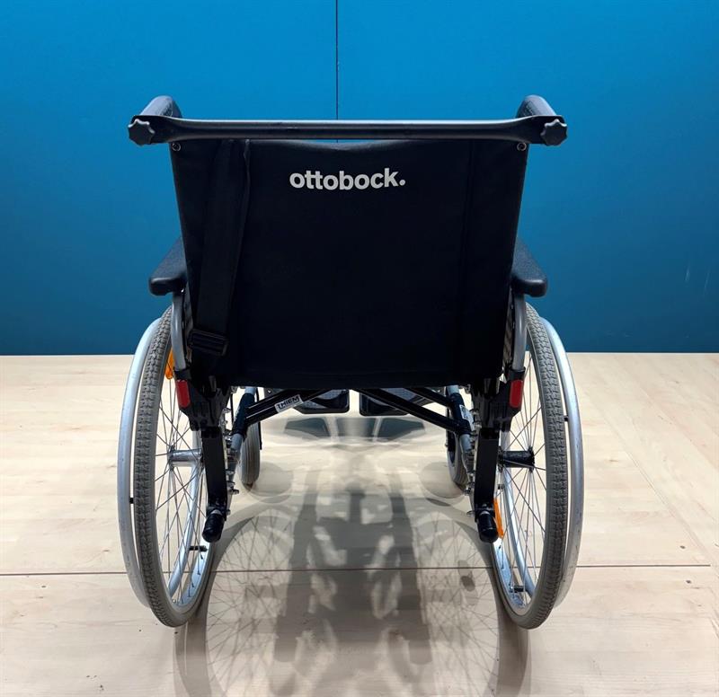 Otto Bock Start M4 XXL Leichtgewichtrollstuhl • Rollstuhl • Sitzbreite 51 cm
