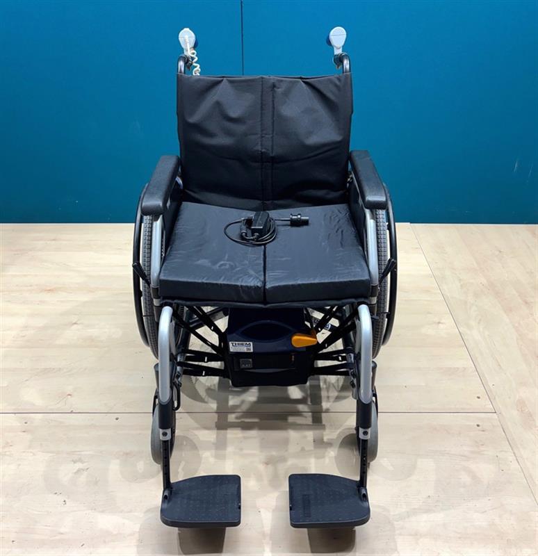 AAT Alber V-MAX Brems- & Schiebehilfe im Set mit Falt- Rollstuhl • SB 50 cm