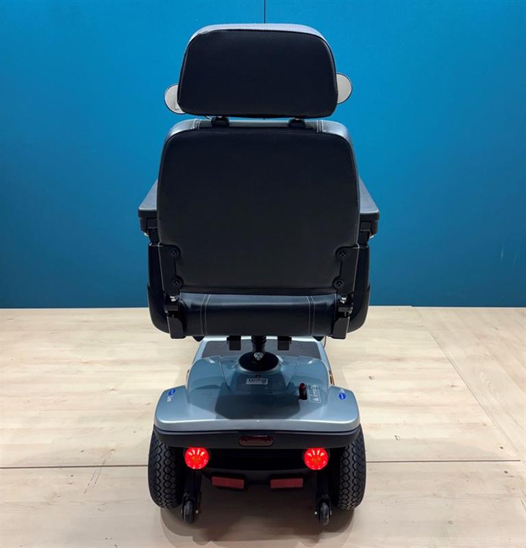 Invacare LEO 4W Elektromobil • 4-Rad Seniorenmobil • 6 KM/H