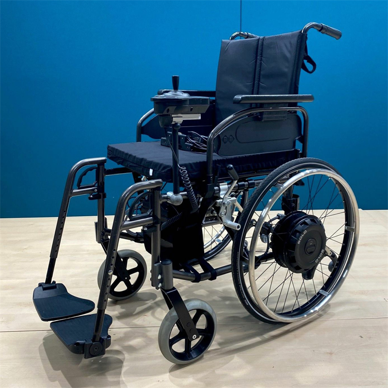 AAT Alber Solo B Elektroantrieb im Set mit Rollstuhl • Sitzbreite 43 cm