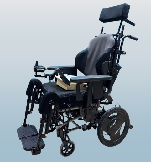 E-Drive Plus Antriebssystem inkl. Multifunktions- Rollstuhl • SB 48 cm • 6 KM/H
